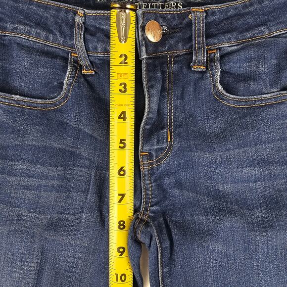 American Eagle Jeans Size 2 Womens Super Stretch Jegging Distressed Raw Hem - Picture 12 of 16